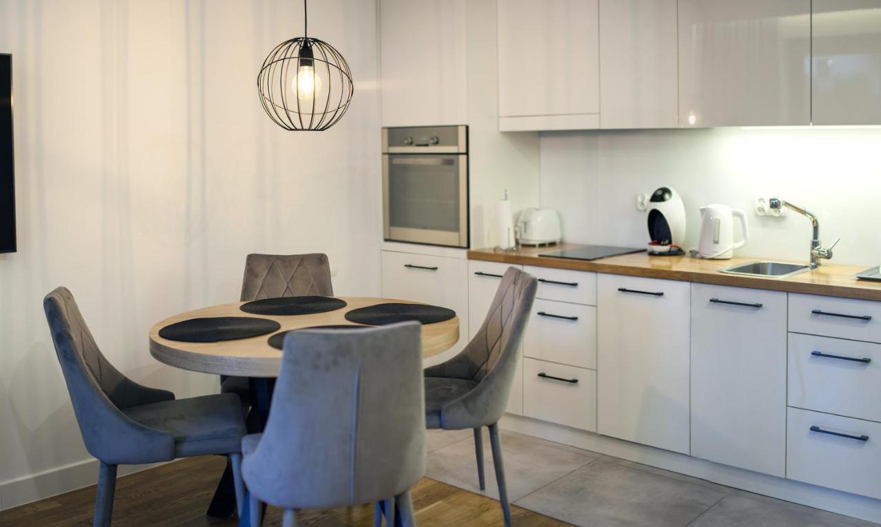Apartament Jelitkowski Dwor กดัญสก์ ภายนอก รูปภาพ